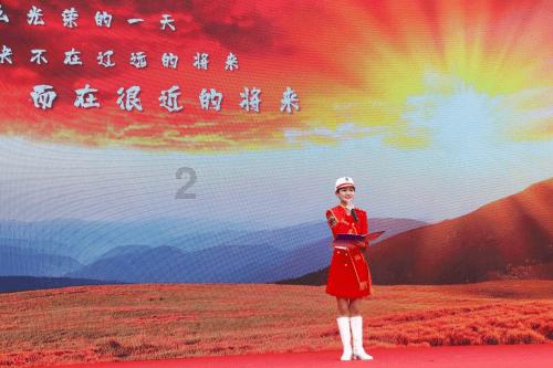 沈阳和平湾新春灯会，10万盏花灯绚丽登场